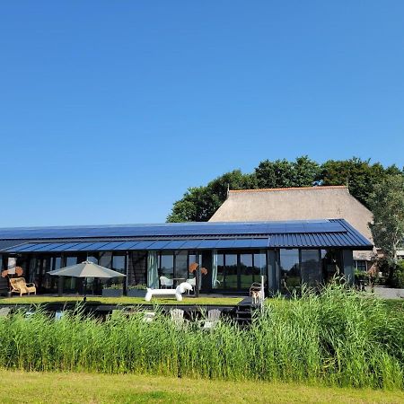 Hippe Schuur Bed & Breakfast Tytsjerk Екстериор снимка