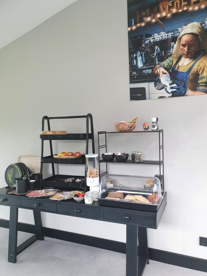Hippe Schuur Bed & Breakfast Tytsjerk Екстериор снимка