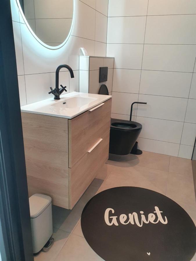Hippe Schuur Bed & Breakfast Tytsjerk Екстериор снимка